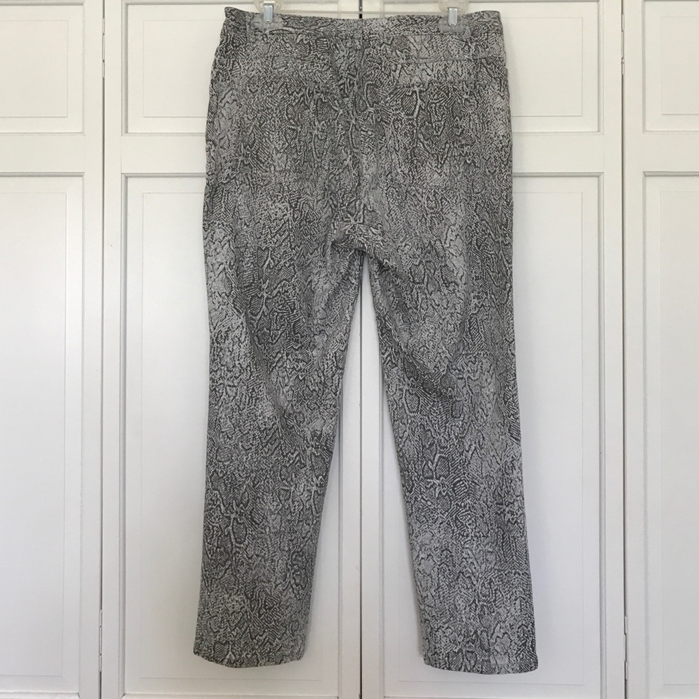Ruby Rd. Jeans - Picture 2 of 4